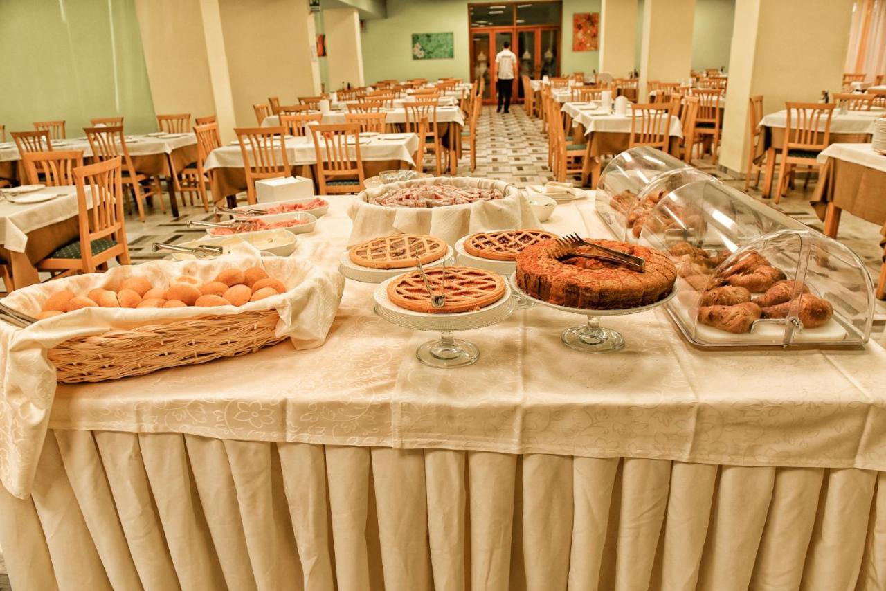 Grand Hotel Delle Terme Terme Luigiane Eksteriør billede